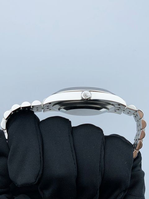 Rolex Datejust 41 126300 Image 4